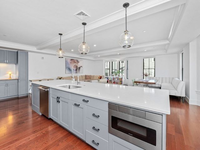 324 Bunker Hill Street 201, Boston, MA 02129