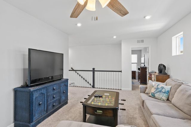 32018 SANTA FE, Frankford, DE 19945