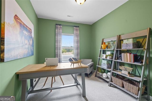 156 Saddle Ridge Trail, Calhoun, GA 30701