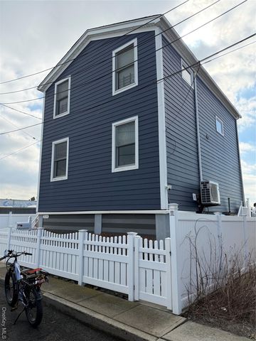 308 E 8th Road, Broad Channel, NY 11693