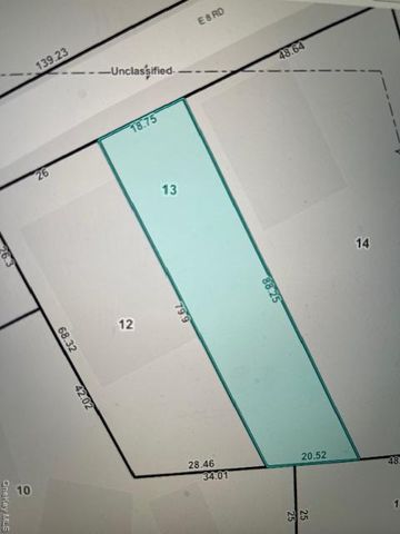 308 E 8th Road, Broad Channel, NY 11693