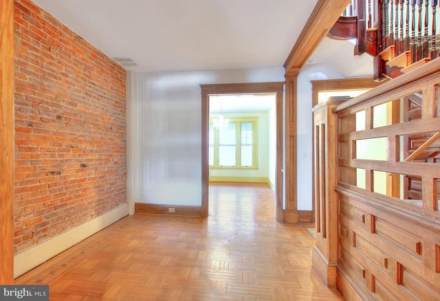 1756 PARK RD NW, Washington, DC 20010