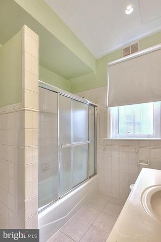 1756 PARK RD NW, Washington, DC 20010