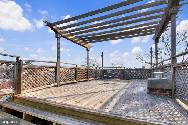 1756 PARK RD NW, Washington, DC 20010