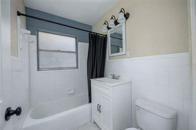 1503 SE 28TH PLACE, Gainesville, FL 32601