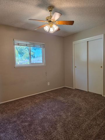 4056 N Argyle Avenue, Fresno, CA 93727