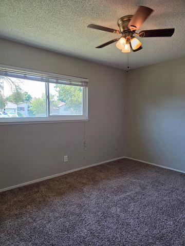4056 N Argyle Avenue, Fresno, CA 93727