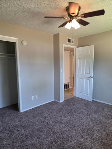 4056 N Argyle Avenue, Fresno, CA 93727