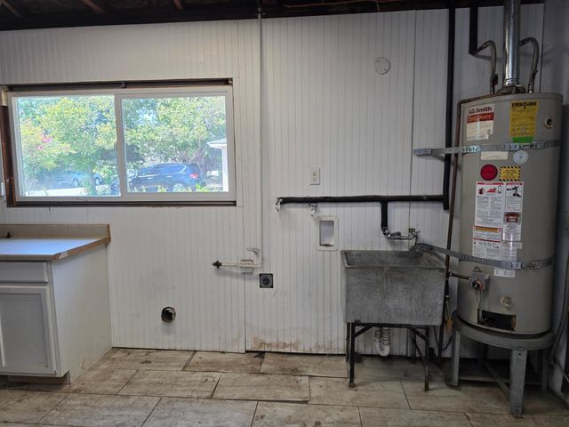 4056 N Argyle Avenue, Fresno, CA 93727