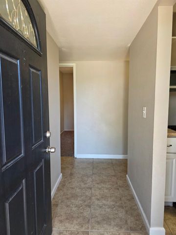 4056 N Argyle Avenue, Fresno, CA 93727