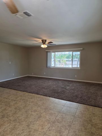 4056 N Argyle Avenue, Fresno, CA 93727