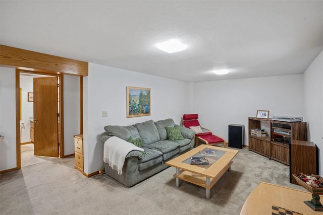 9791 Clark Street, Clive, IA 50325