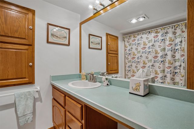 9791 Clark Street, Clive, IA 50325
