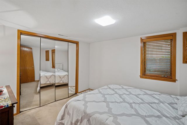 9791 Clark Street, Clive, IA 50325