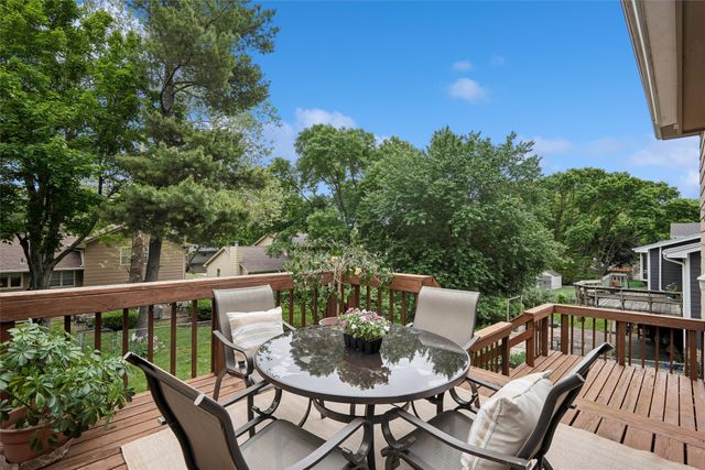 9791 Clark Street, Clive, IA 50325