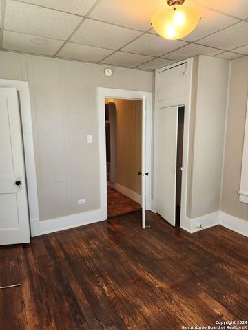 632 Rigsby Ave Apt 4, San Antonio, TX 78210