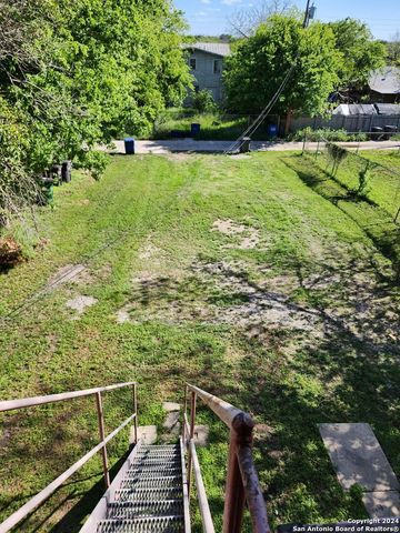 632 Rigsby Ave Apt 4, San Antonio, TX 78210