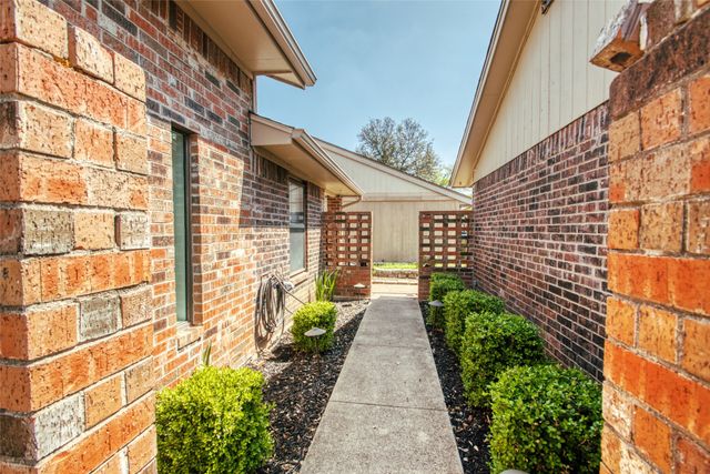 4226 John Court, Flower Mound, TX 75028