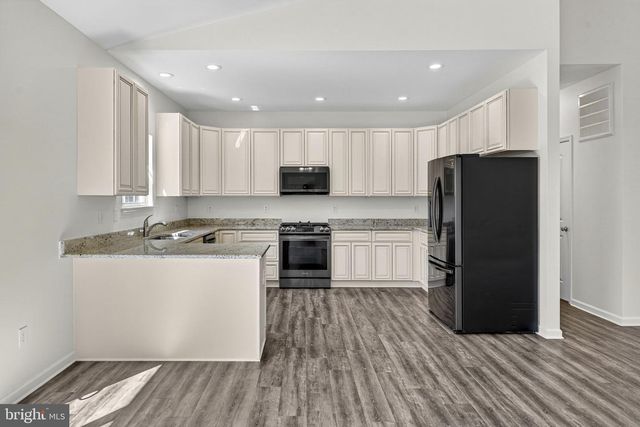 21270 WALKERS LN, Richardsville, VA 22736