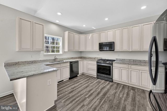 21270 WALKERS LN, Richardsville, VA 22736