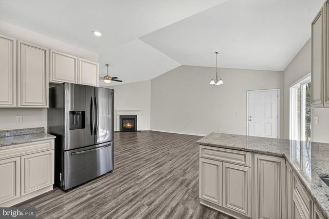 21270 WALKERS LN, Richardsville, VA 22736