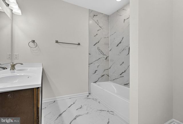 21270 WALKERS LN, Richardsville, VA 22736