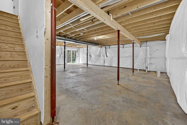 21270 WALKERS LN, Richardsville, VA 22736