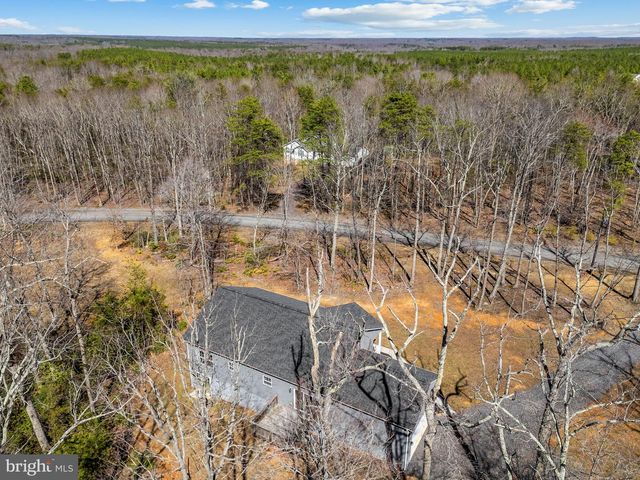 21270 WALKERS LN, Richardsville, VA 22736