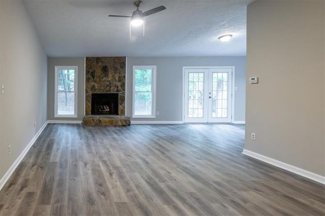 240 Kristie Lane, Roswell, GA 30076