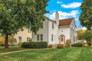 346 Mckinley Avenue, Eau Claire, WI 54701