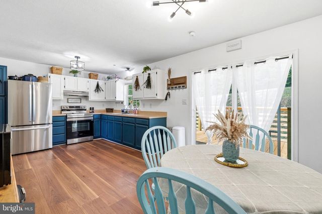 38430 ARLINGTON DR, Mechanicsville, MD 20659