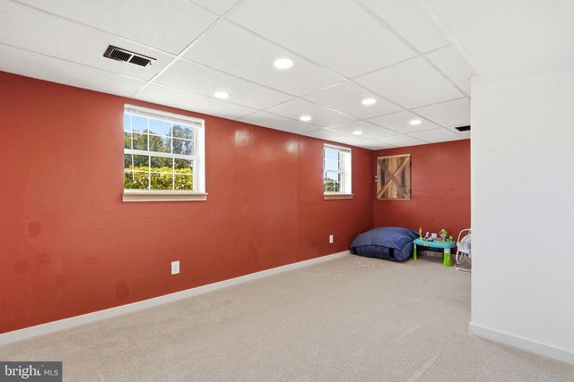 38430 ARLINGTON DR, Mechanicsville, MD 20659