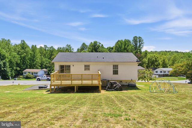 38430 ARLINGTON DR, Mechanicsville, MD 20659