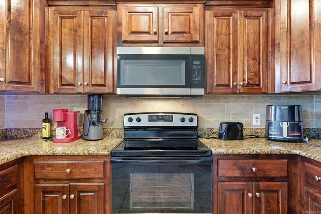 46 Villa Vista Loop, Little Rock, AR 72204