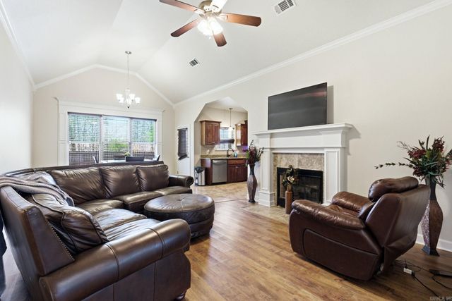 46 Villa Vista Loop, Little Rock, AR 72204