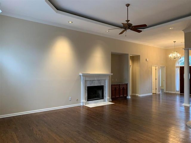 930 Richmond Hill Drive, Marietta, GA 30068