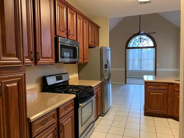 930 Richmond Hill Drive, Marietta, GA 30068