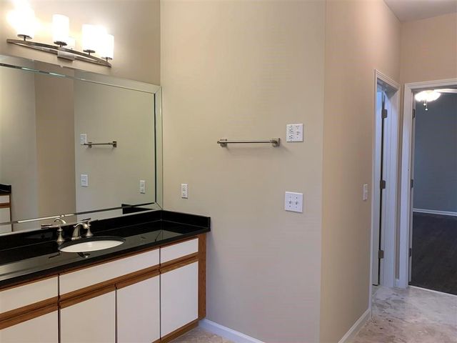 930 Richmond Hill Drive, Marietta, GA 30068