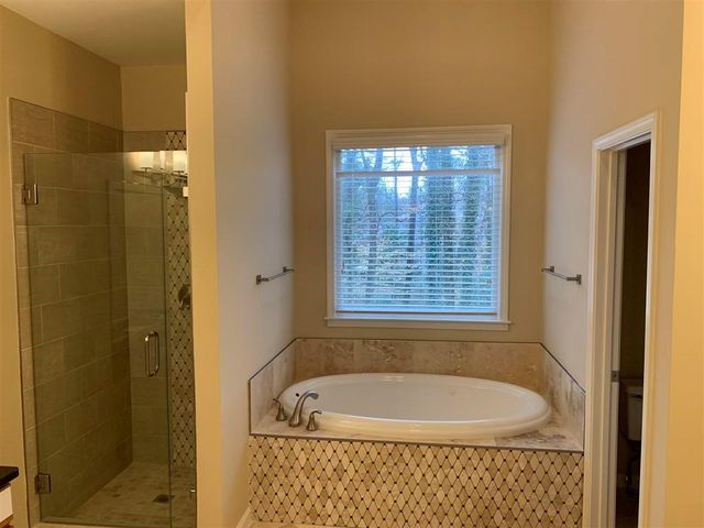 930 Richmond Hill Drive, Marietta, GA 30068