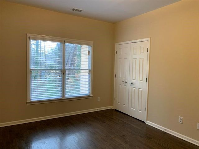 930 Richmond Hill Drive, Marietta, GA 30068