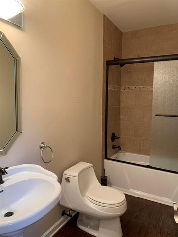 930 Richmond Hill Drive, Marietta, GA 30068
