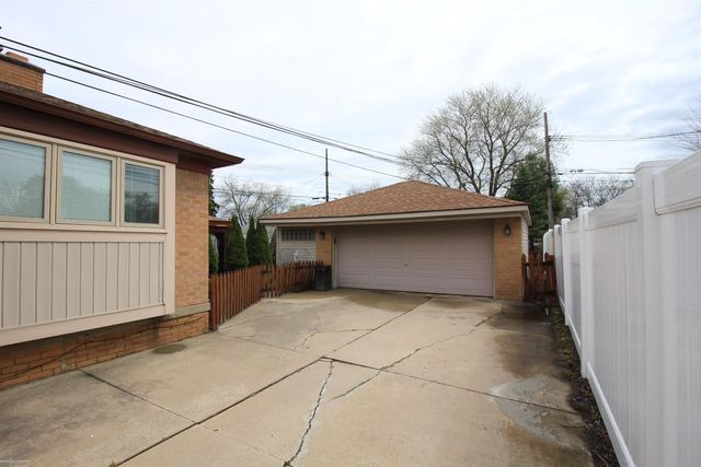 31116 Angeline Court, St Clair Shores, MI 48082