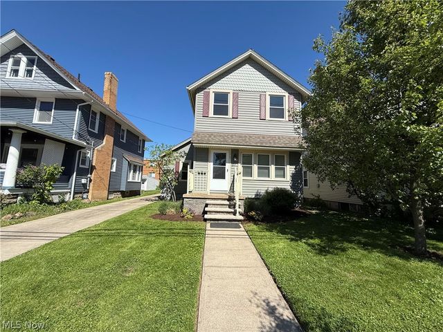 1369 Park Row, Lakewood, OH 44107