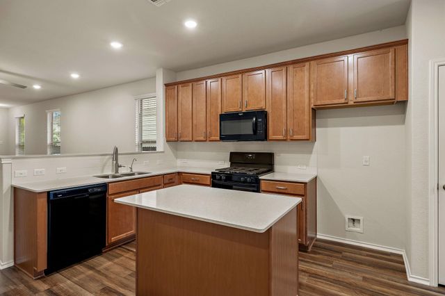 284 Zuma DR, Liberty Hill, TX 78642