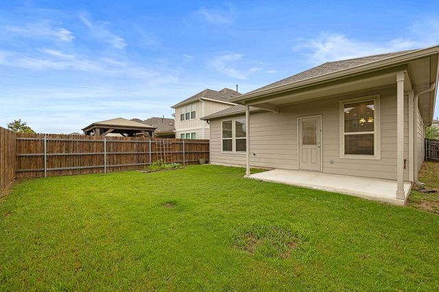284 Zuma DR, Liberty Hill, TX 78642