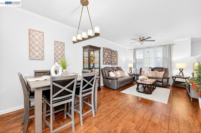 223 Birch Creek Dr, Pleasanton, CA 94566