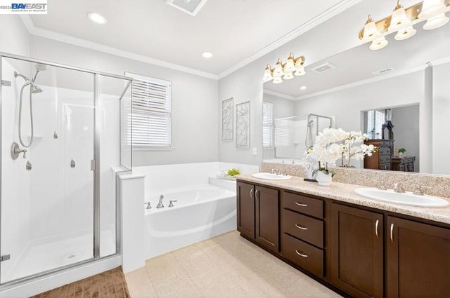 223 Birch Creek Dr, Pleasanton, CA 94566