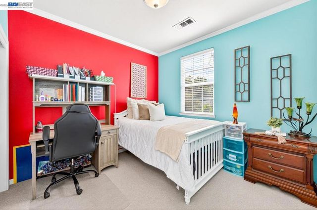 223 Birch Creek Dr, Pleasanton, CA 94566