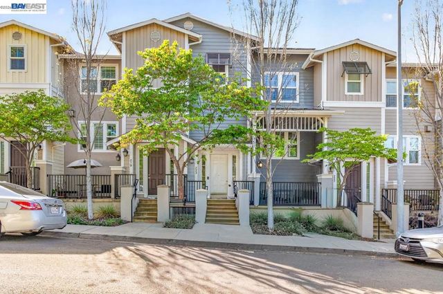 223 Birch Creek Dr, Pleasanton, CA 94566