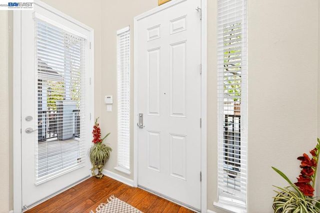 223 Birch Creek Dr, Pleasanton, CA 94566